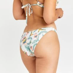 Bas De Maillot De Bain Culotte Femme - Aly Belly Blanc 7 Bas De Maillot De Bain Culotte Femme - Aly Belly Blanc -Série Surf bas de maillot de bain culotte femme aly belly blanc 2